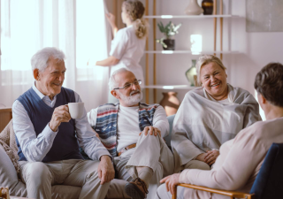 Senior Apartments: What to Know Before You Move In